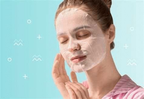 Как правильно использовать тканевую маску для лица: полезные советы